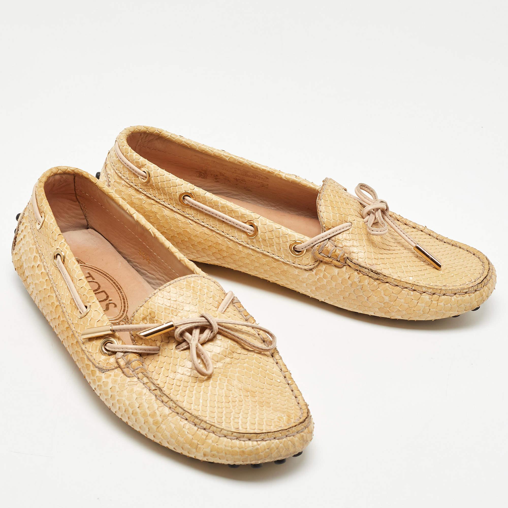 Women's Tod's Beige Watersnake Leather Penny Slip On Loafers Size 36.5 For Sale