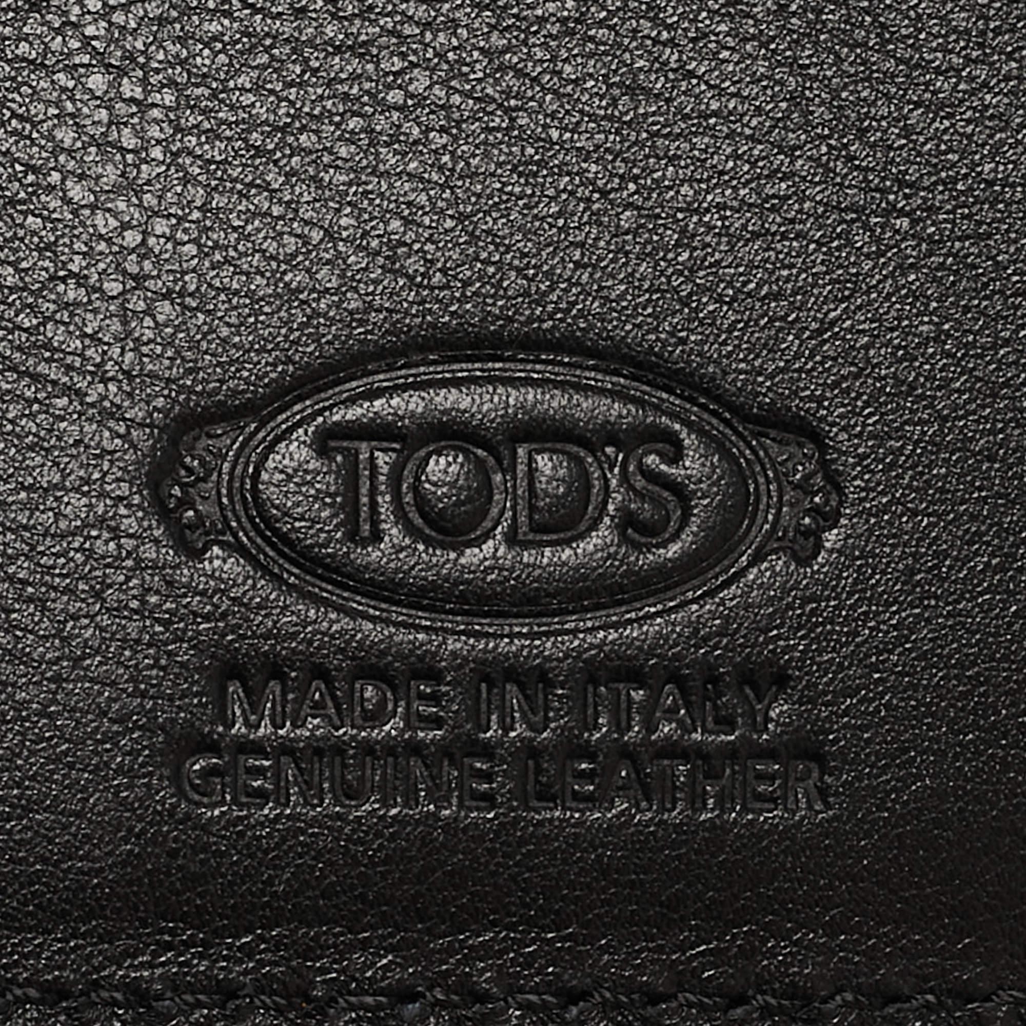 Tod's Black Croc Embossed and Leather Bifold Wallet 1