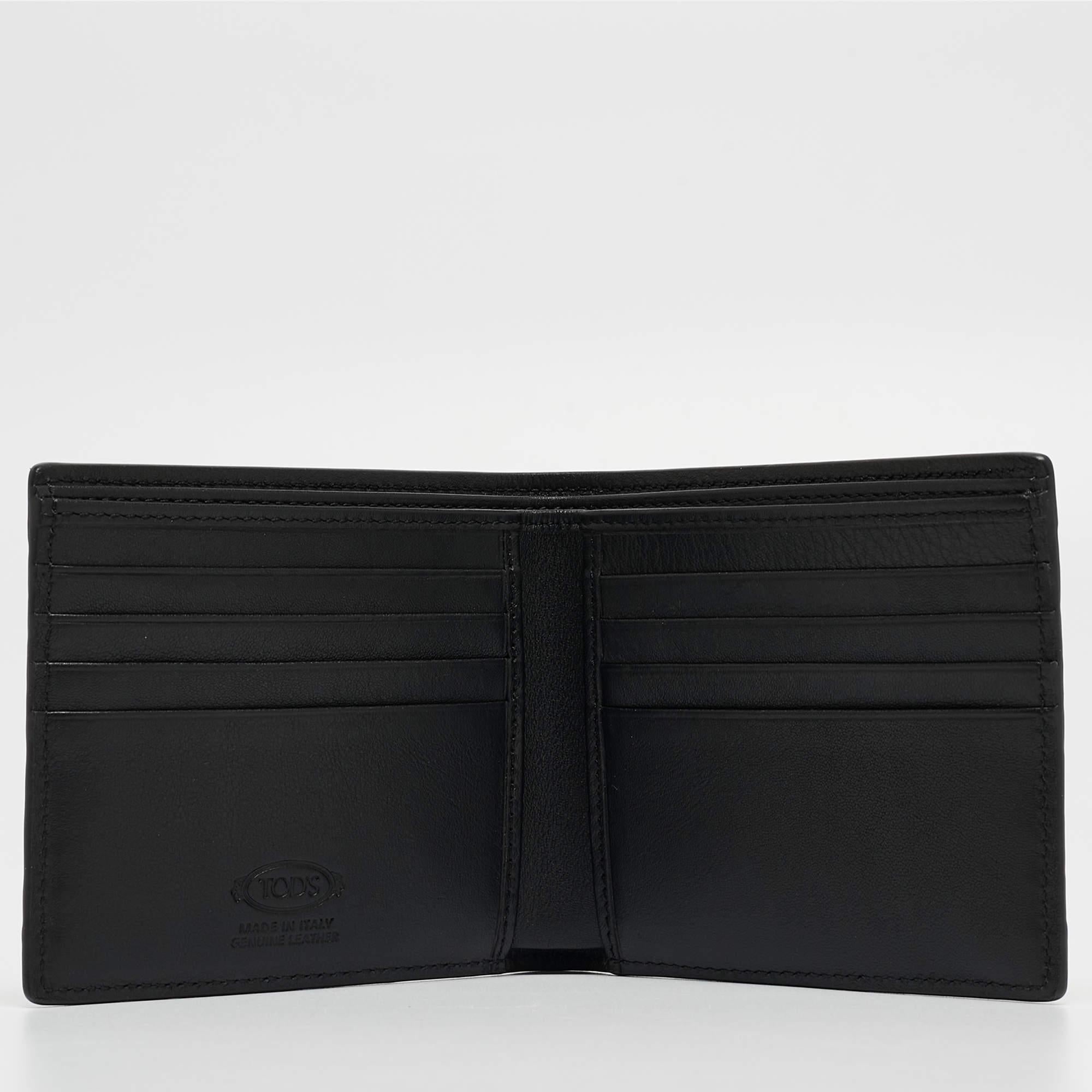 Tod's Black Croc Embossed and Leather Bifold Wallet 2
