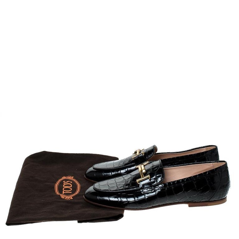 Tod's Black Croc Embossed Leather Double T Flat Loafers Size 38.5 For Sale  at 1stDibs