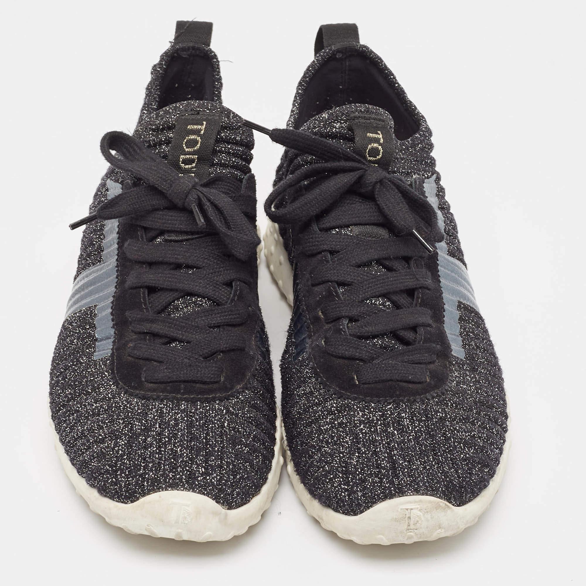 Tod's Black Glitter Knit Fabric Low Top Sneakers Size 39 In Good Condition For Sale In Dubai, Al Qouz 2