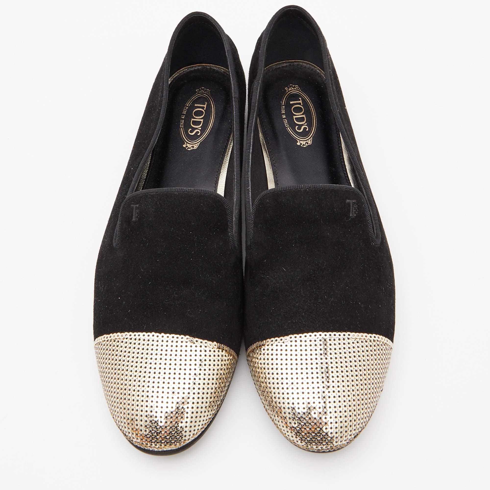 Tod's Black/Gold Suede & Sequins Embellished Slip On Smoking Slippers Size 37.5 In Good Condition For Sale In Dubai, Al Qouz 2
