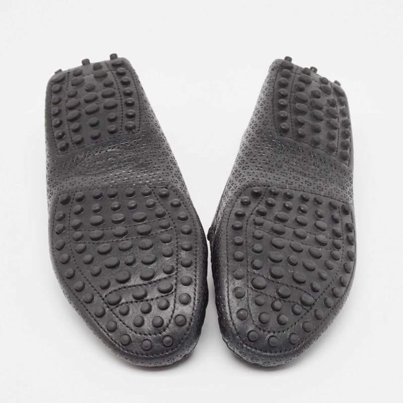 Tod's Black Laser Cut Leather Penny Loafers Size 37 For Sale 2