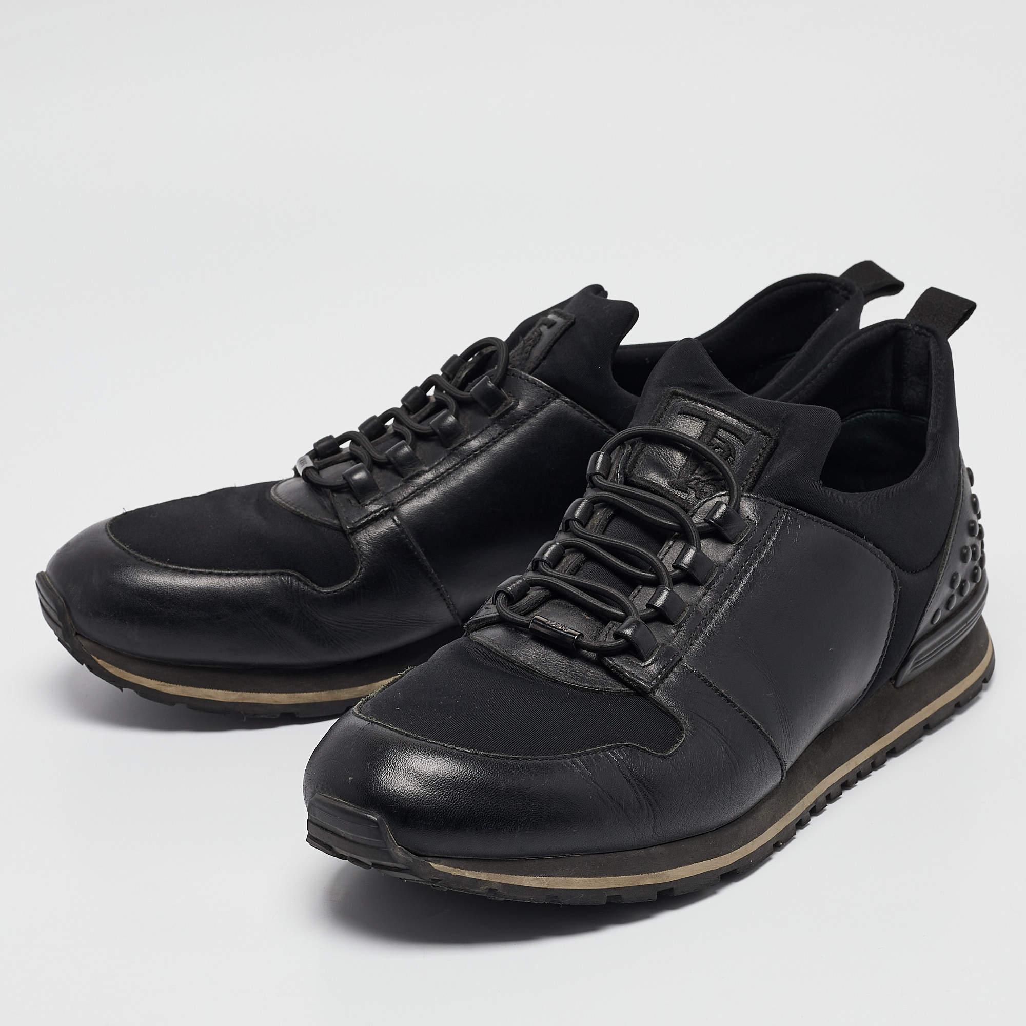Crafted with skill  these sneakers come in a luxe design complemented by signature detailing. You can count on them to elevate any outfit. Embrace the ultimate in sophistication and comfort with every step you take.