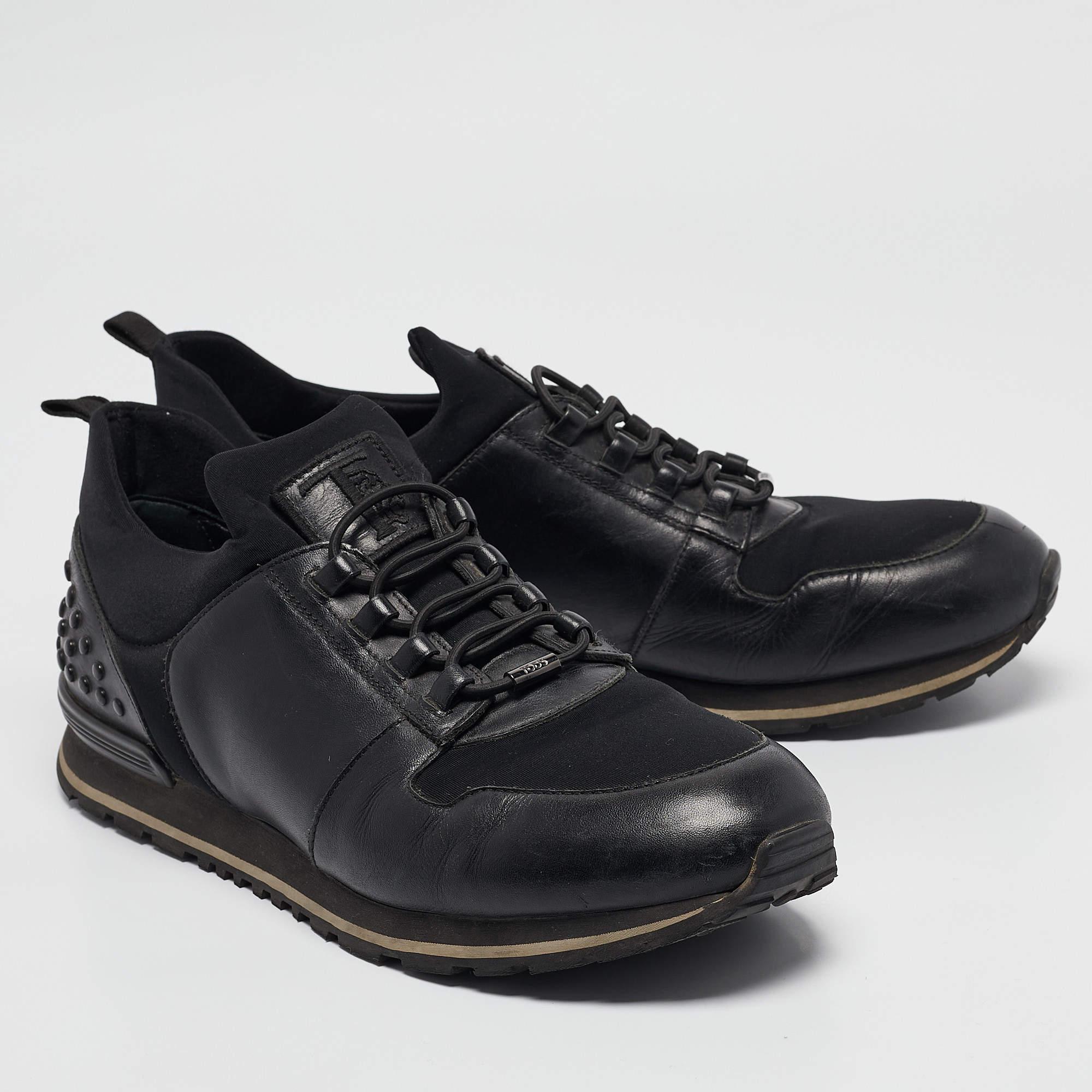 Men's Tod's Black Leather and Neoprene Lace Up Sneakers Size 42.5 For Sale