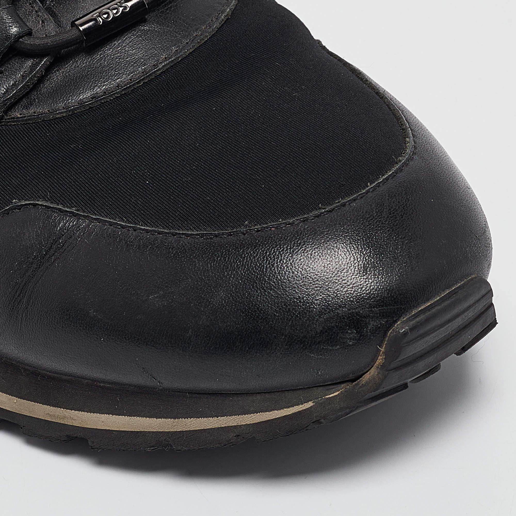 Tod's Black Leather and Neoprene Lace Up Sneakers Size 42.5 For Sale 4
