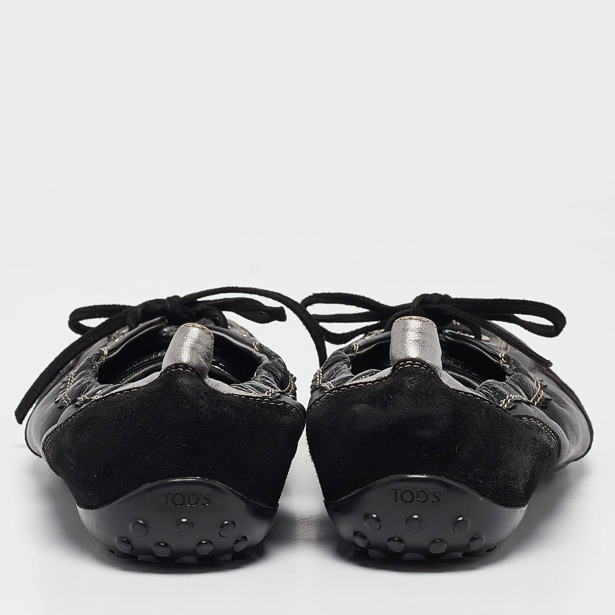 Tod's Black Leather and Suede Ballet Flats Size 37.5 For Sale 1