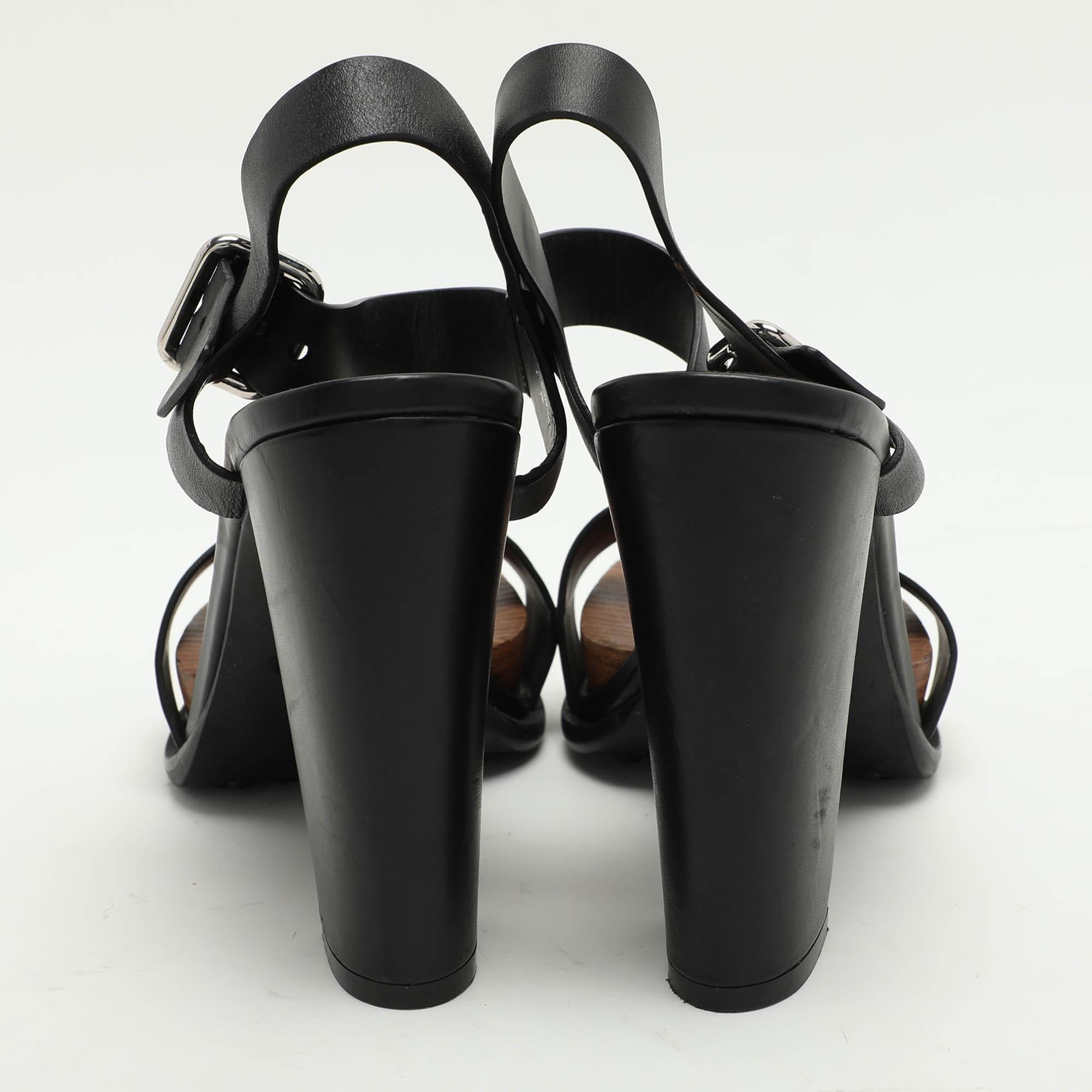 Tod's - Sandales à lanières en cuir noir - Taille 41 Pour femmes en vente