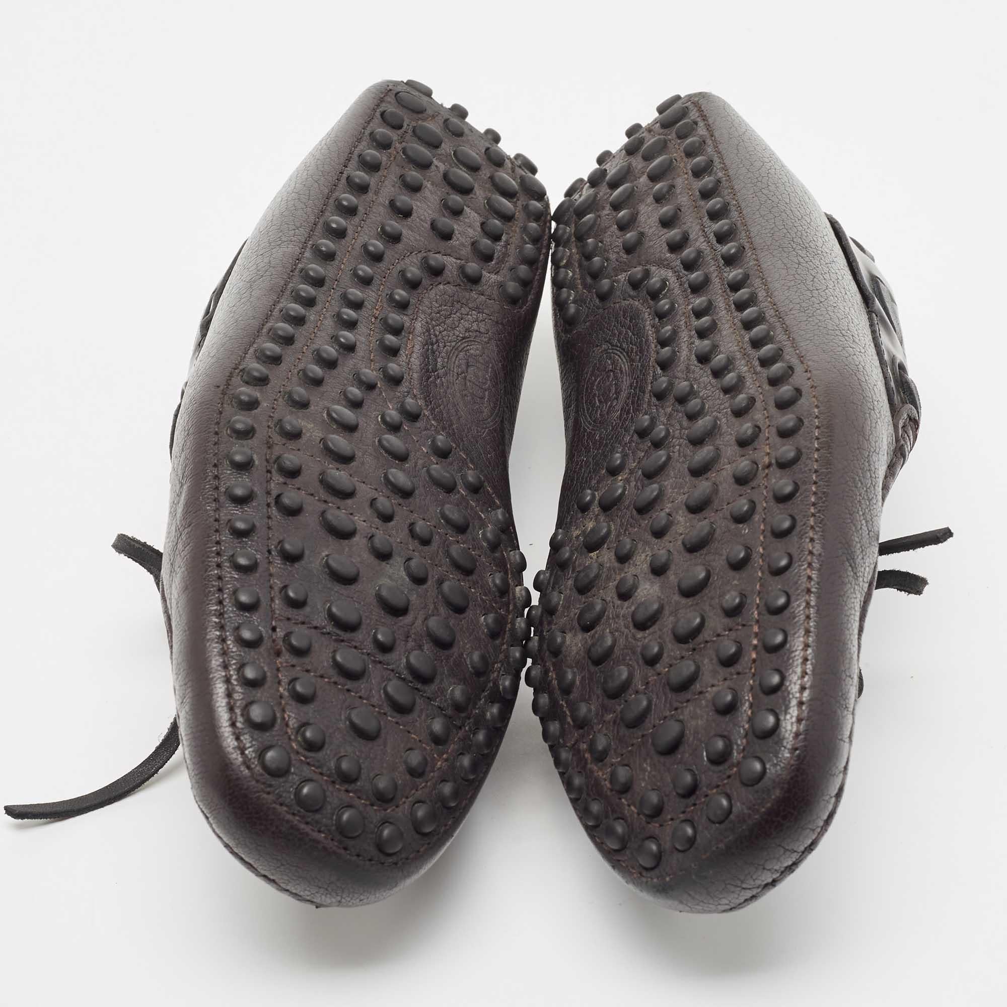 Tod's Black Leather Bow Slip On Loafers Size 39.5 For Sale 2