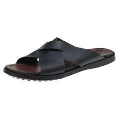 Tod's Schwarz Leder Criss Cross flache Schienen Größe 43