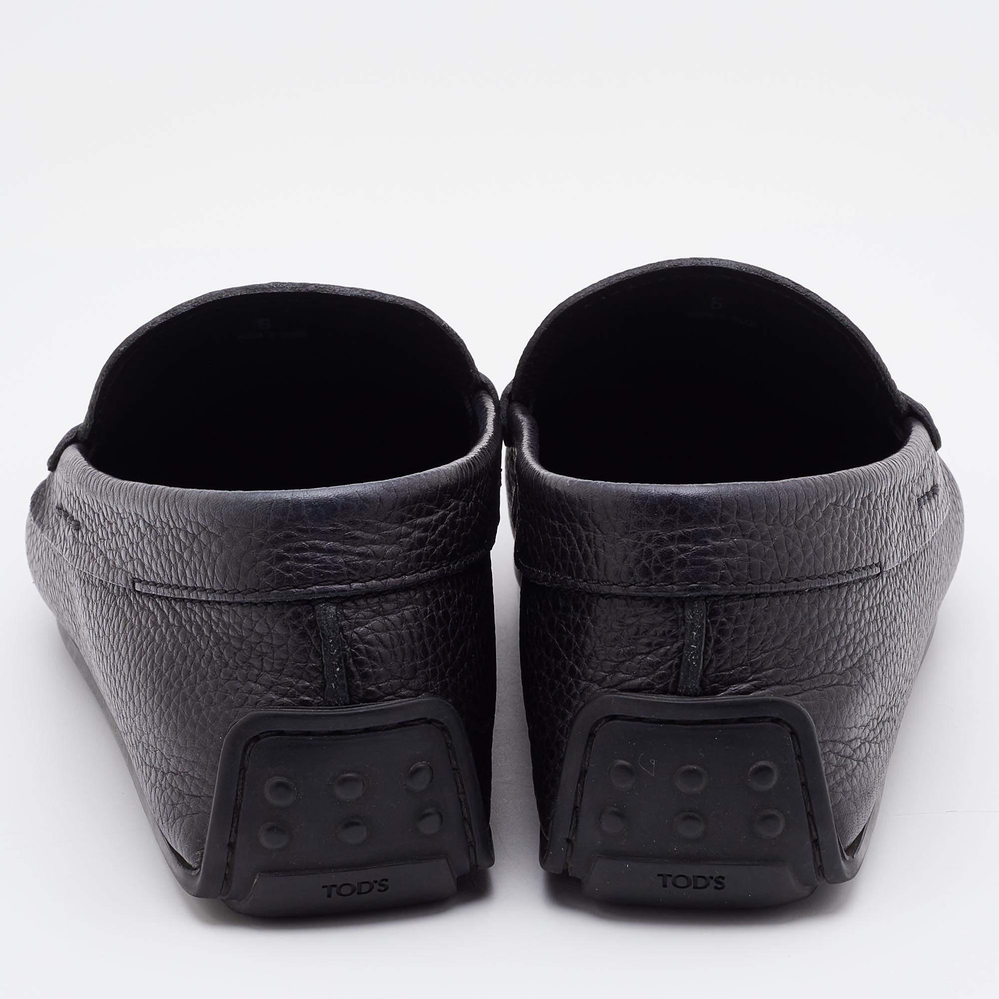 Tod's Black Leather Driving Penny Loafers Size 39.5 For Sale 1