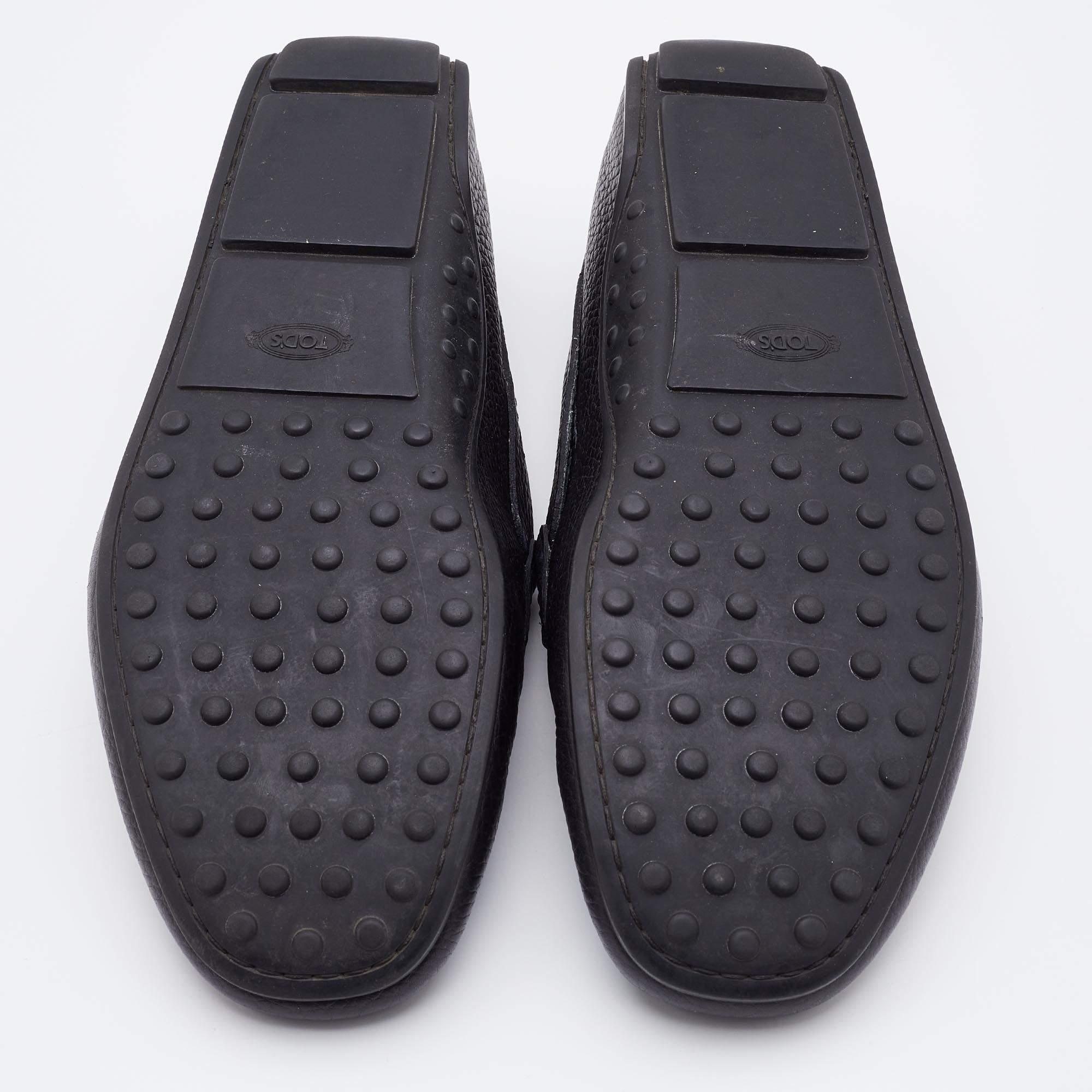 Tod's Black Leather Driving Penny Loafers Size 39.5 For Sale 2