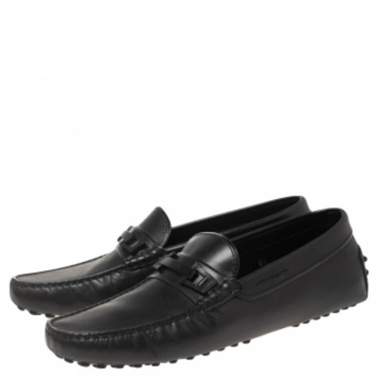 Noir Tod's - Mocassins en cuir noir Taille 40 en vente