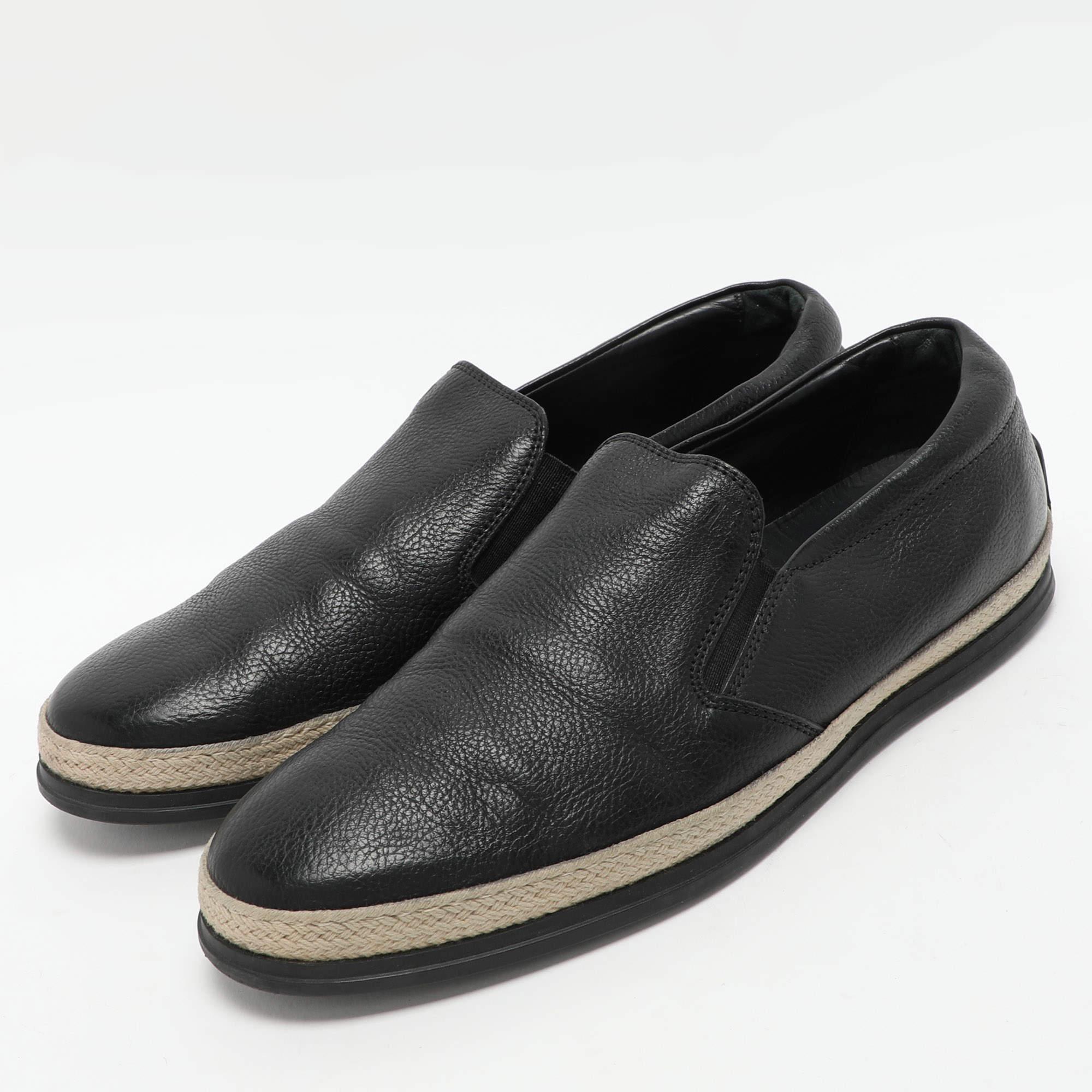 Pratiques, à la mode et durables, ces mocassins de créateur sont soigneusement conçus pour accompagner votre style au quotidien. Ils sont fabriqués à l'aide des meilleurs matériaux pour être un achat de premier ordre.
