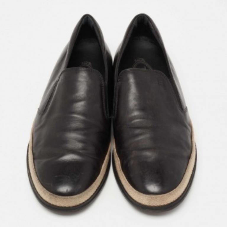 Tod's Espadrille Slip On Loafers aus schwarzem Leder, Größe 41,5 im Zustand „Gut“ im Angebot in Dubai, Al Qouz 2