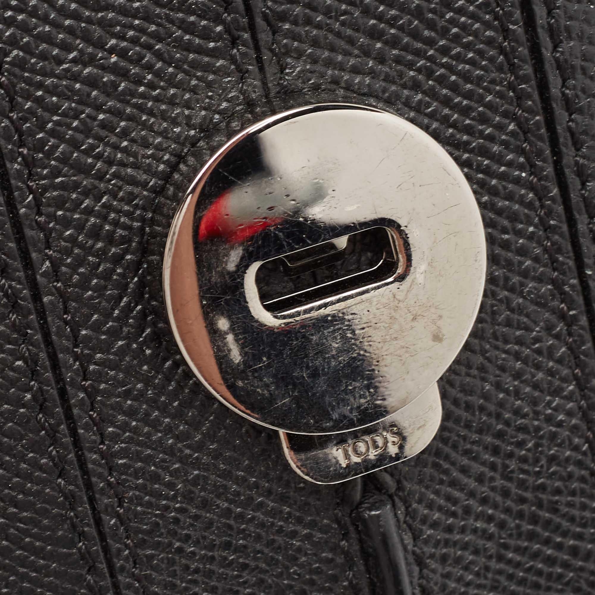 Tod's Bolso Mensajero con Solapa de Piel Negro en venta 2