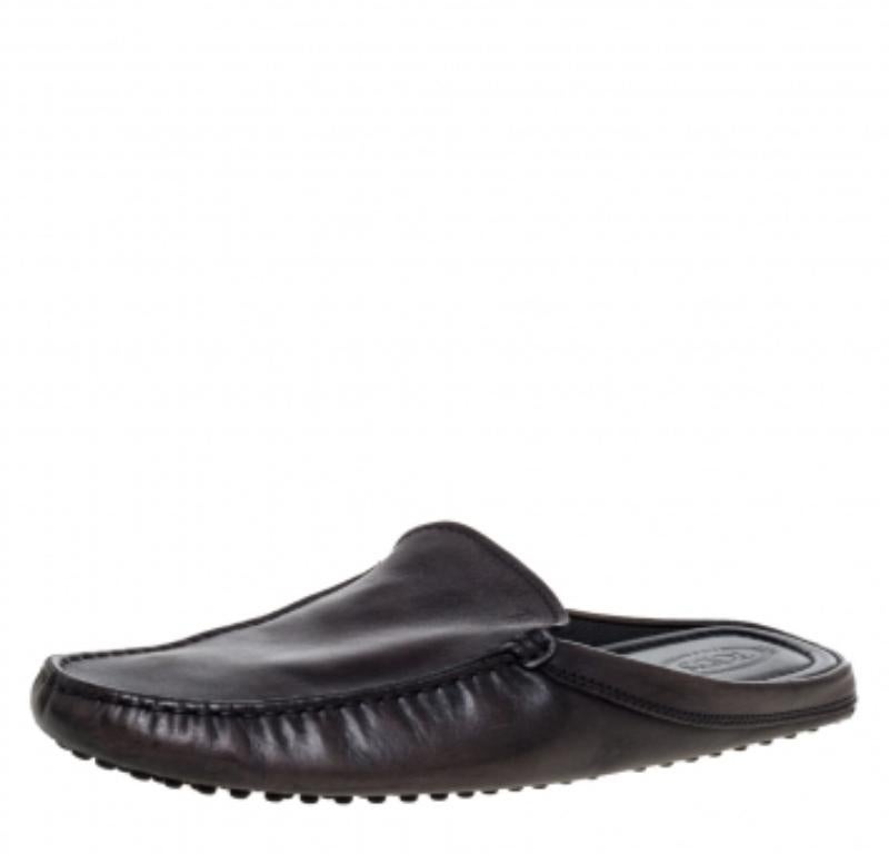 Men's Tod's Black Leather Flat Loafer Mules Size 40 For Sale