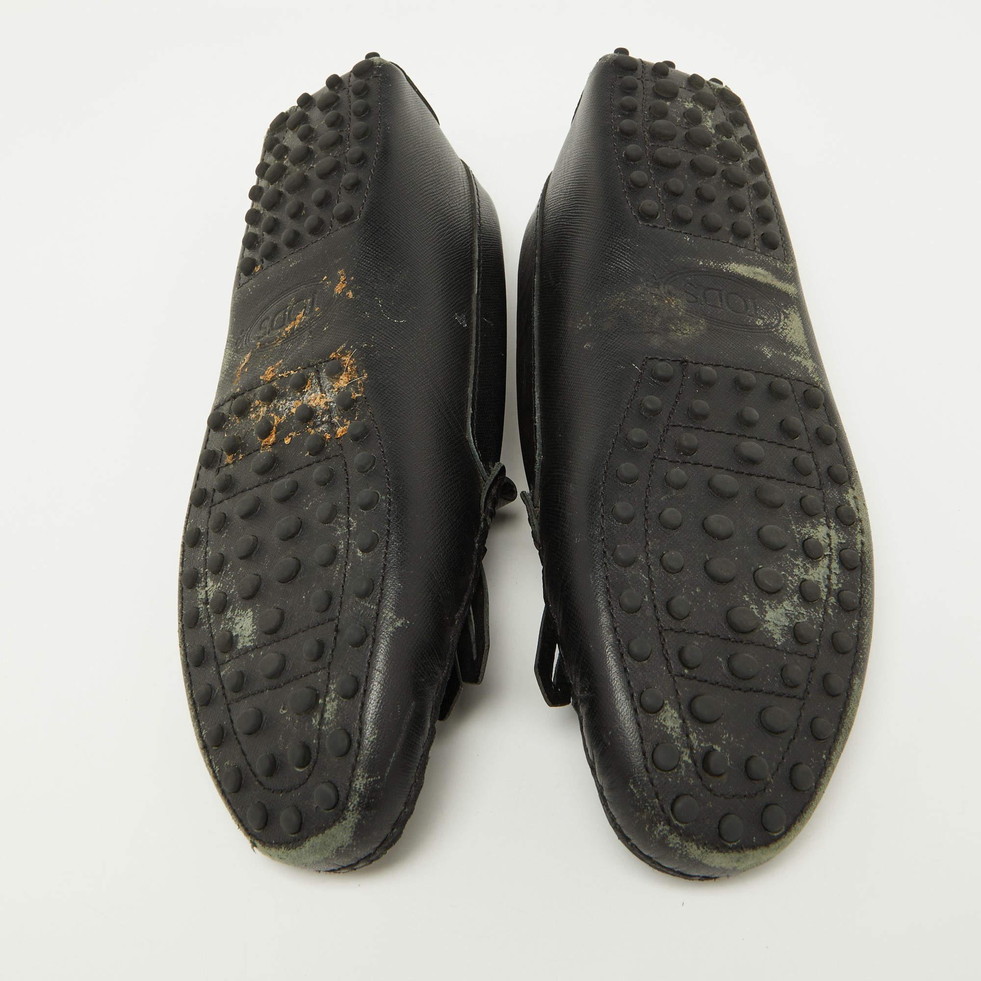 Tod's Black Leather Fringe Detail Slip On Loafers Size 39 For Sale 2