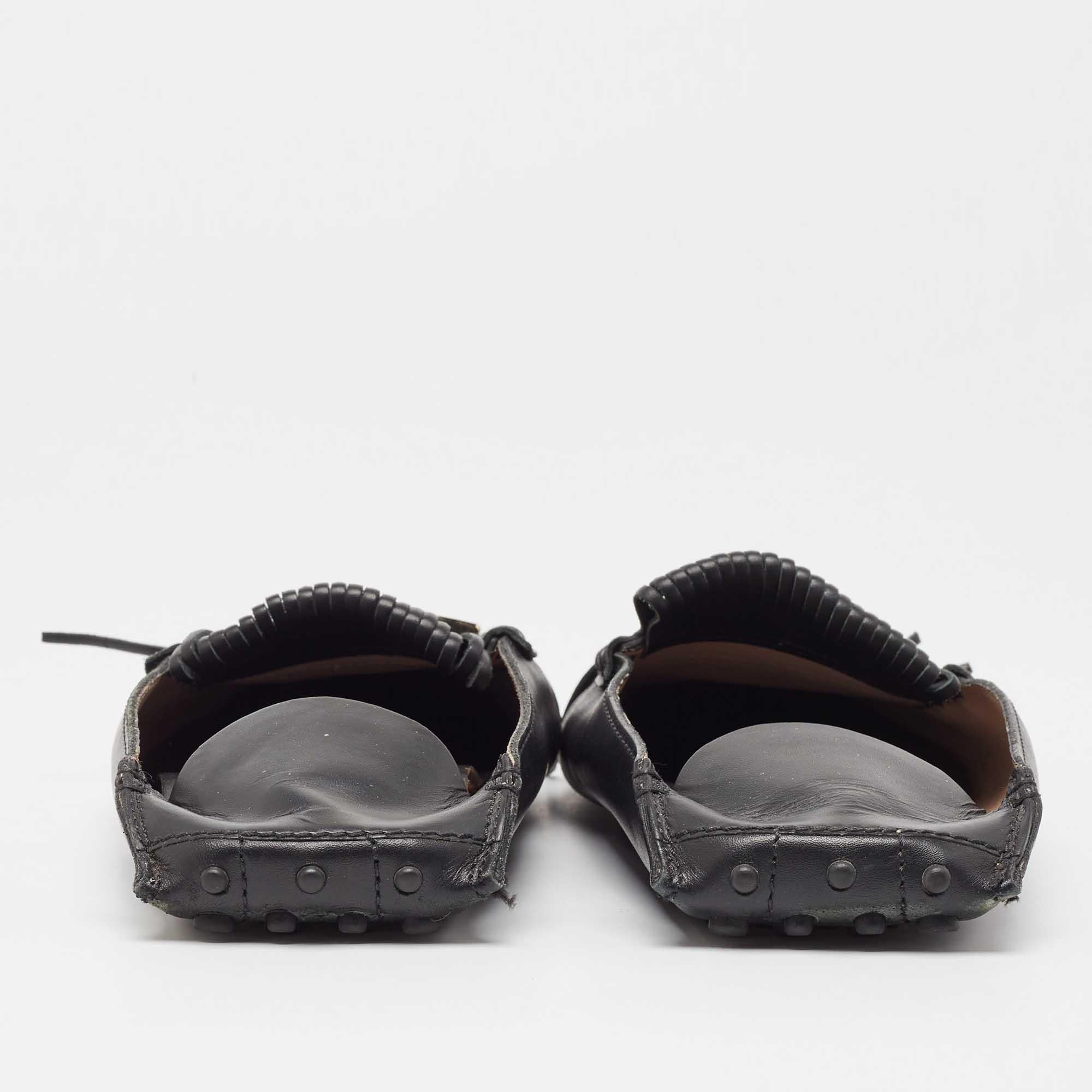 Tod's Black Leather GomminoTassel Trim Mules Size 40 For Sale 1