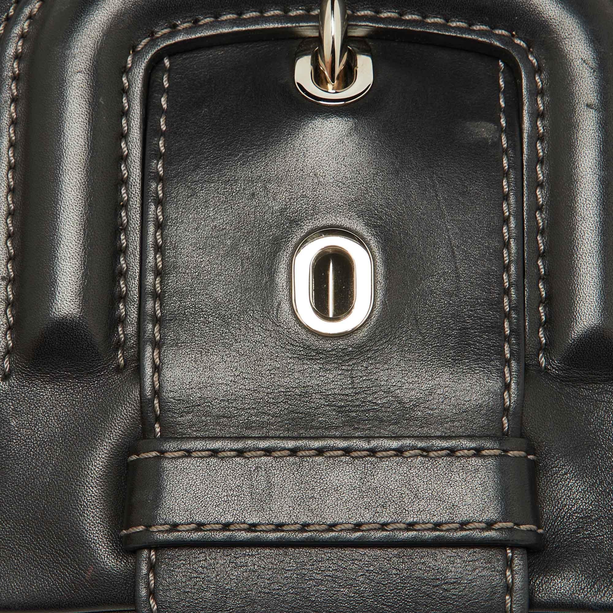 Tod's Black Leather Lucy Flap Clutch For Sale 2