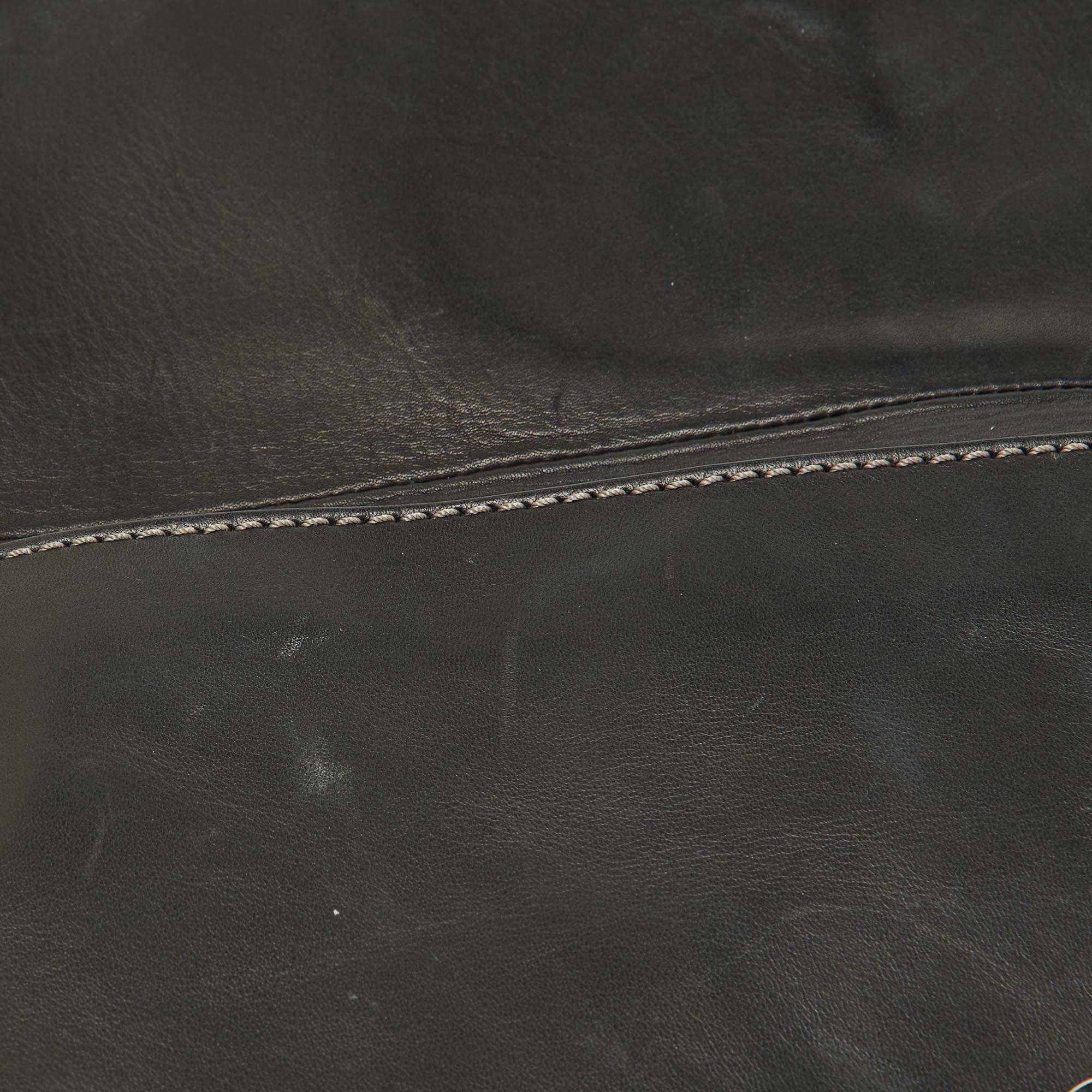 Tod's Black Leather Lucy Flap Clutch For Sale 4