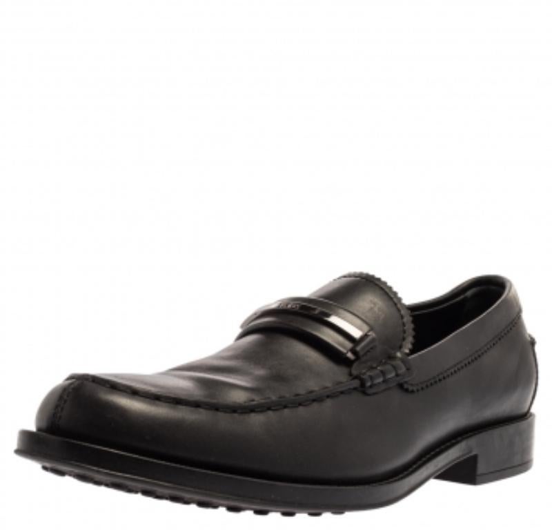 Men's Tod's Black Leather Metal Bar Loafers Size 41.5 For Sale