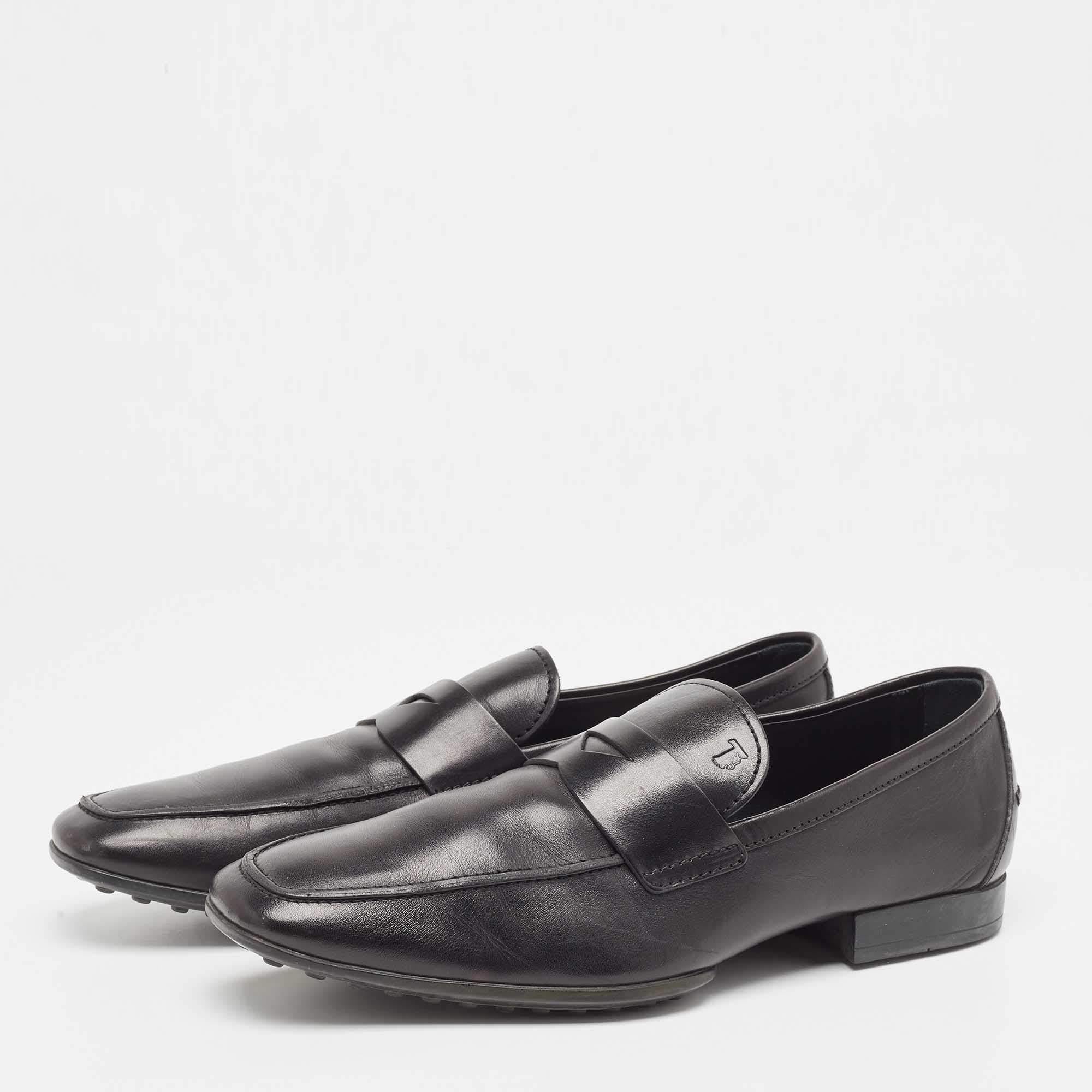 Practical, fashionable, and durableâ€”these Tod's loafers are carefully built to be fine companions to your everyday style. They come made using the best materials to be a prized buy.
