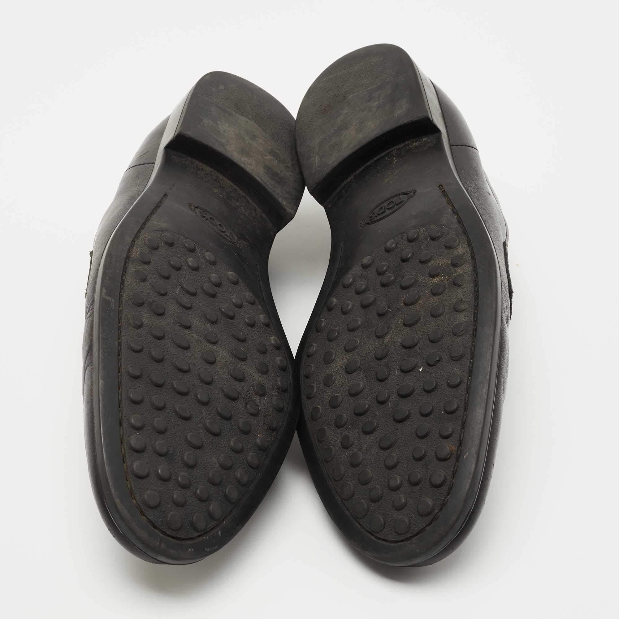 Tod's Black Leather Penny Slip On Loafers Size 39.5 For Sale 2