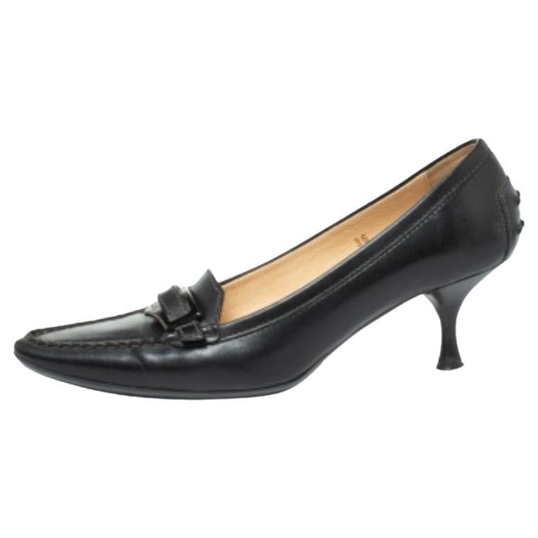Tod's Schwarze Penny Loafer Pumps aus Leder mit spitzer Zehe Größe 36 im Angebot