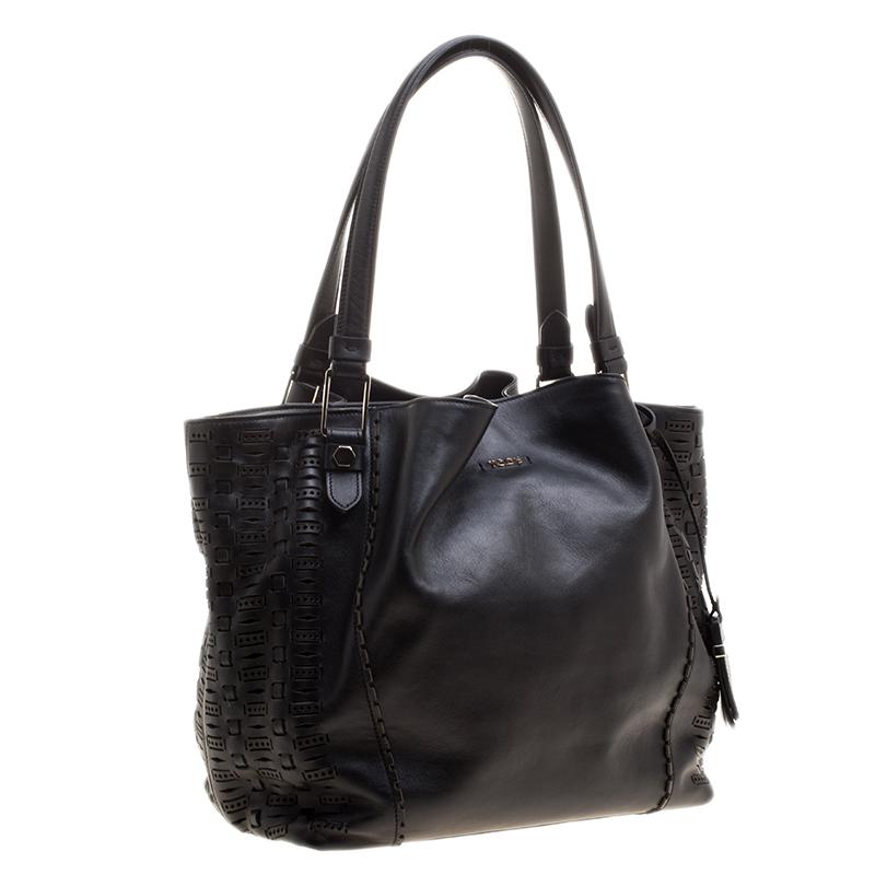 Women's Tod's Black Leather Shopping Zip Tote