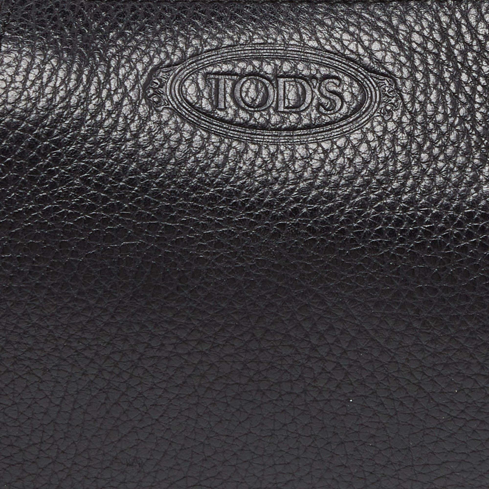 Women's Tod's Black Leather Shoulder Bag For Sale