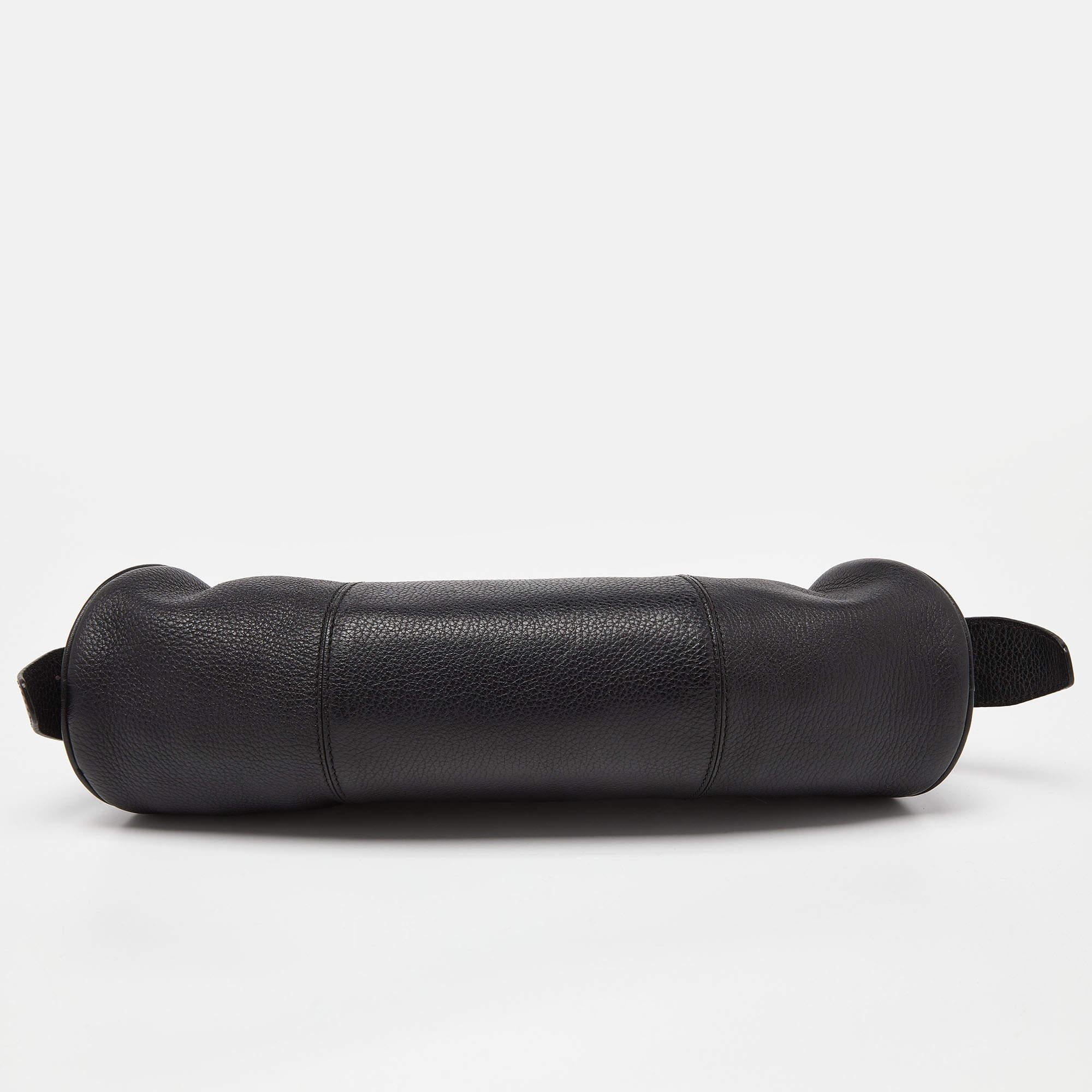 Bolso Tod's de piel negro en Bueno Estado en Dubai, Al Qouz 2