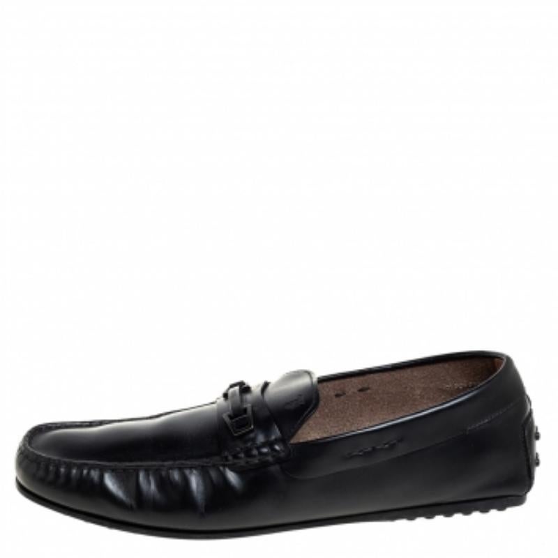 Tod's Black Leather Slip on Loafer Size 43 For Sale 2