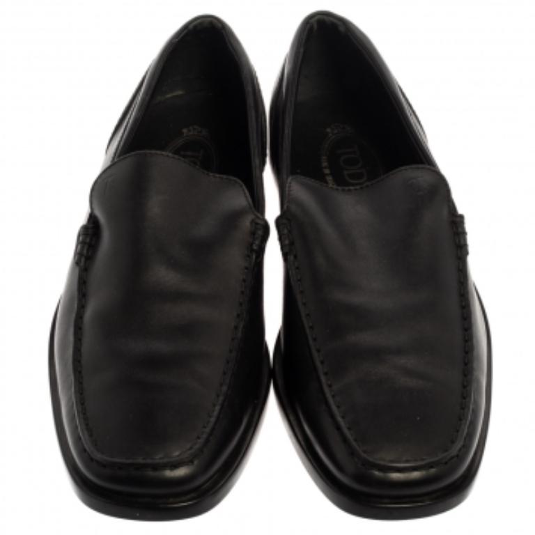 Tod's Black Leather Slip On Loafers Size 41 For Sale 2