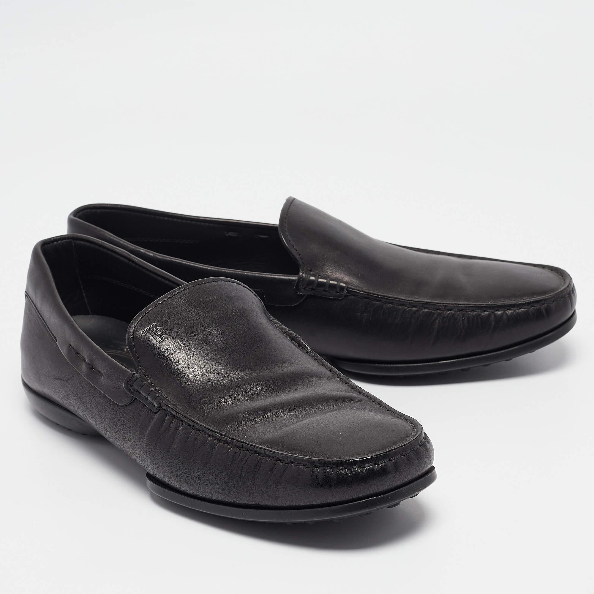 Men's Tod's Black Leather Slip On Loafers Size 42.5 For Sale