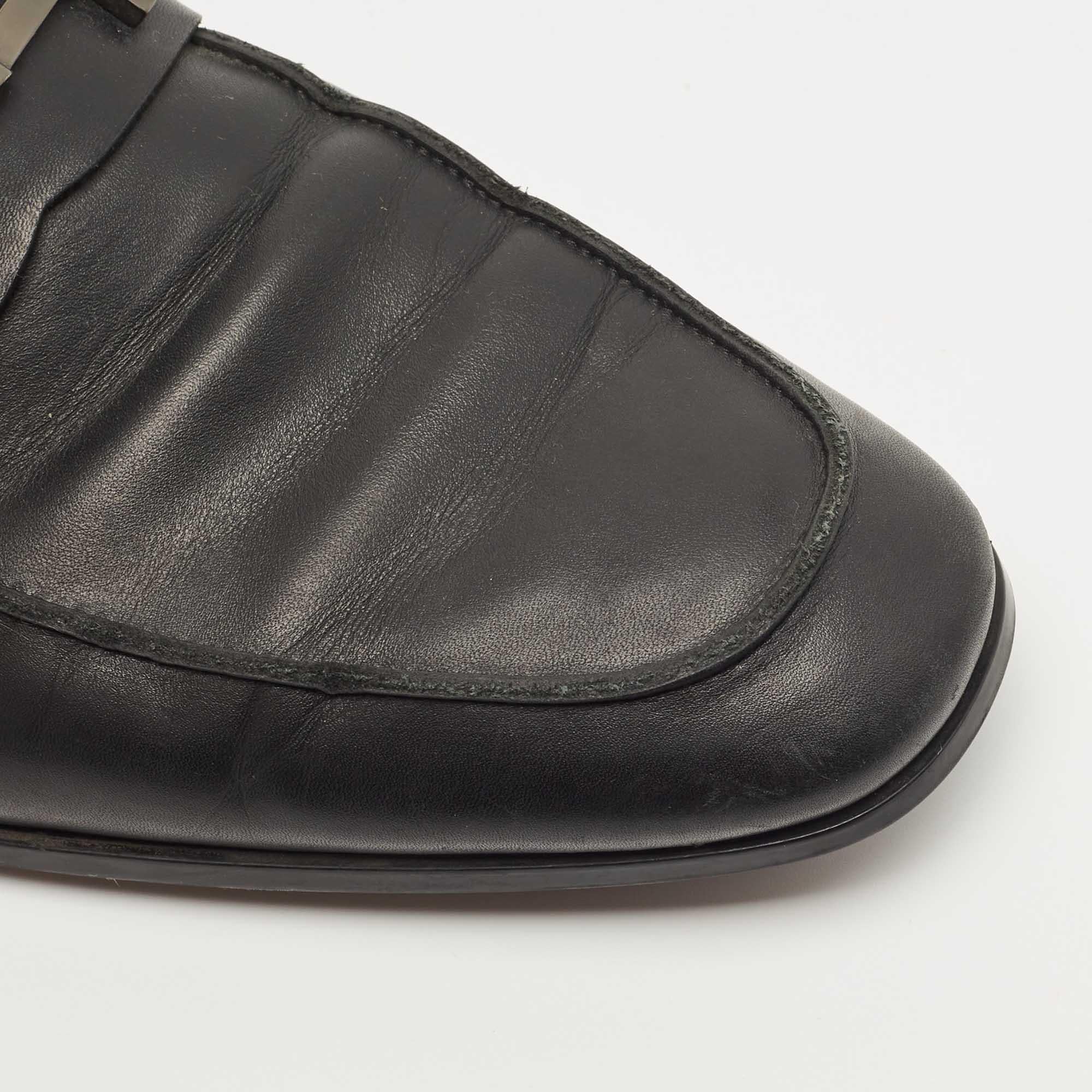 Tod's Black Leather Slip On Loafers Size 44.5 For Sale 3