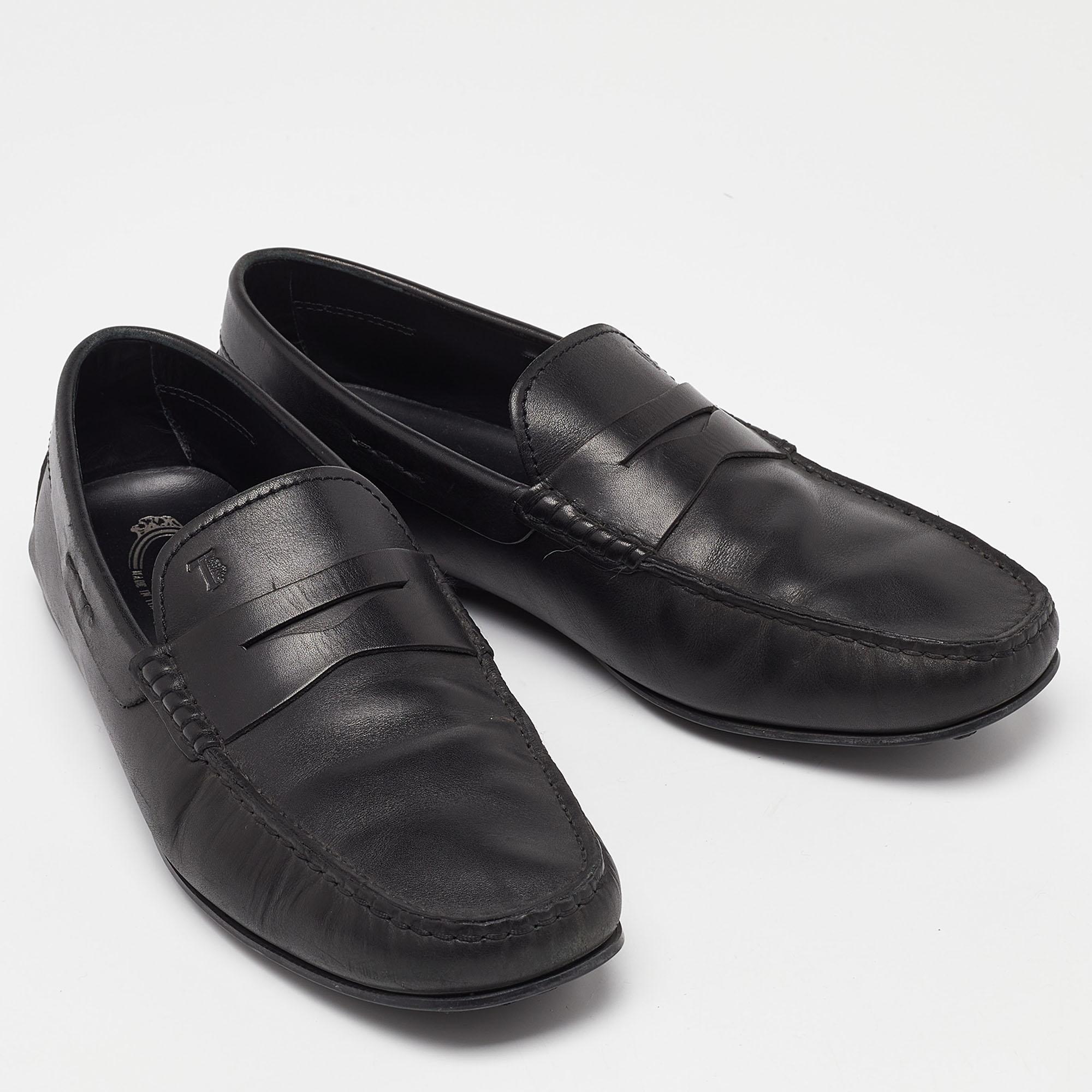 Men's Tod's Black Leather Slip On Penny Loafers Size 41.5 For Sale