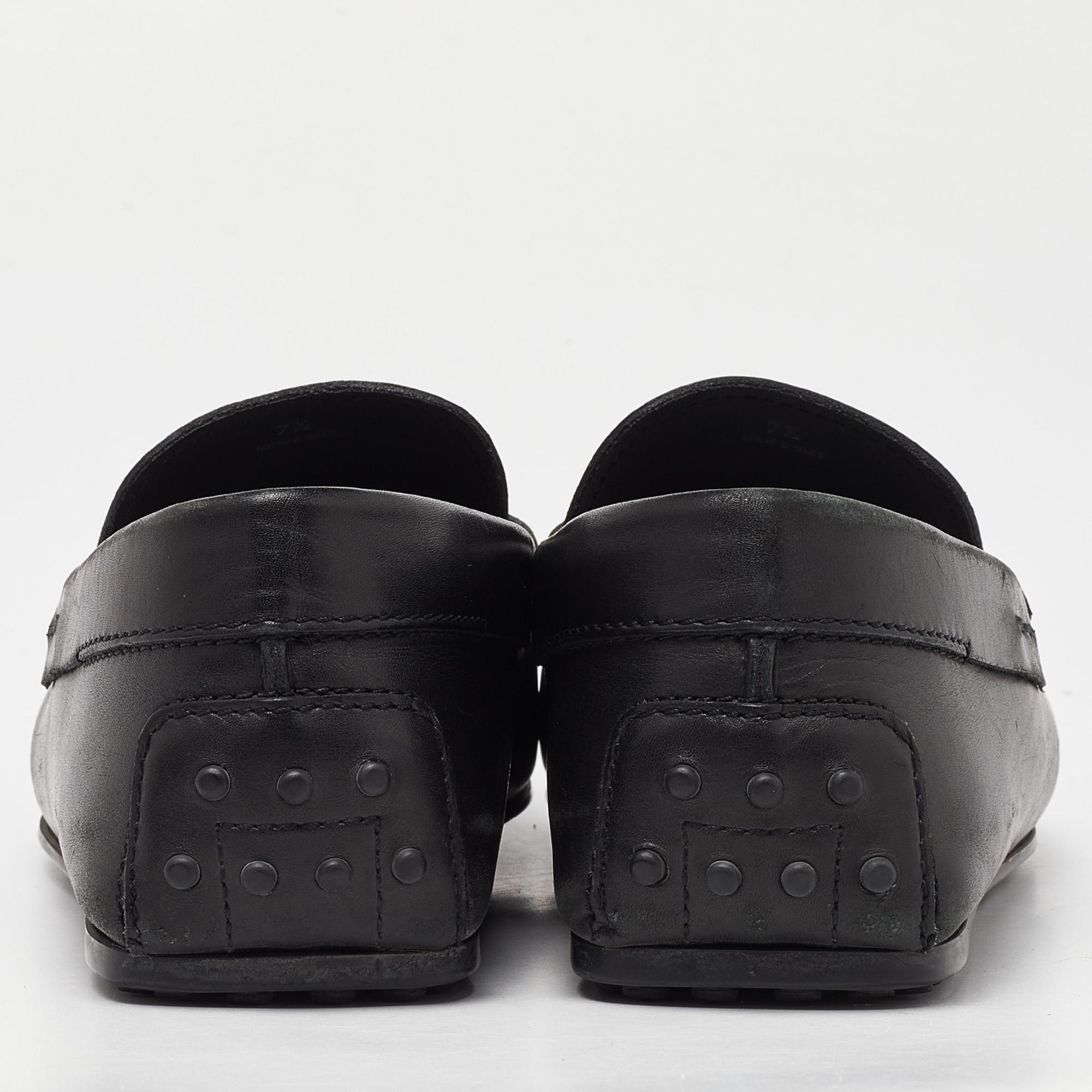Tod's Black Leather Slip On Penny Loafers Size 41.5 For Sale 1