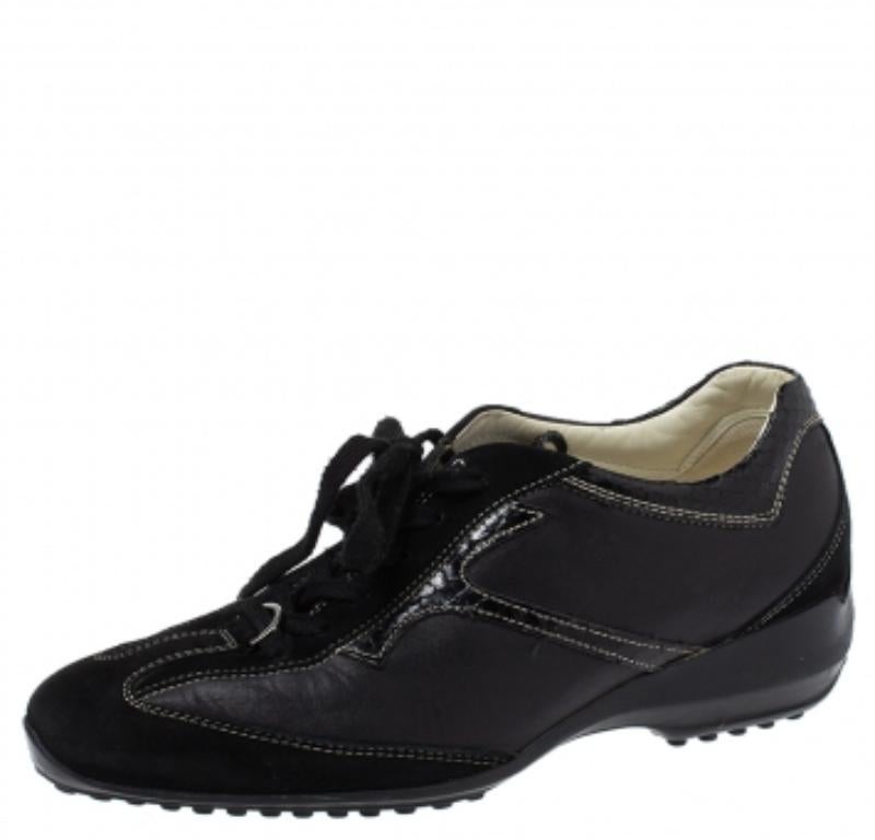 Tod's Black Leather, Suede and Python Trim Lace Low Top Sneakers Size 36 In Fair Condition For Sale In Dubai, Al Qouz 2