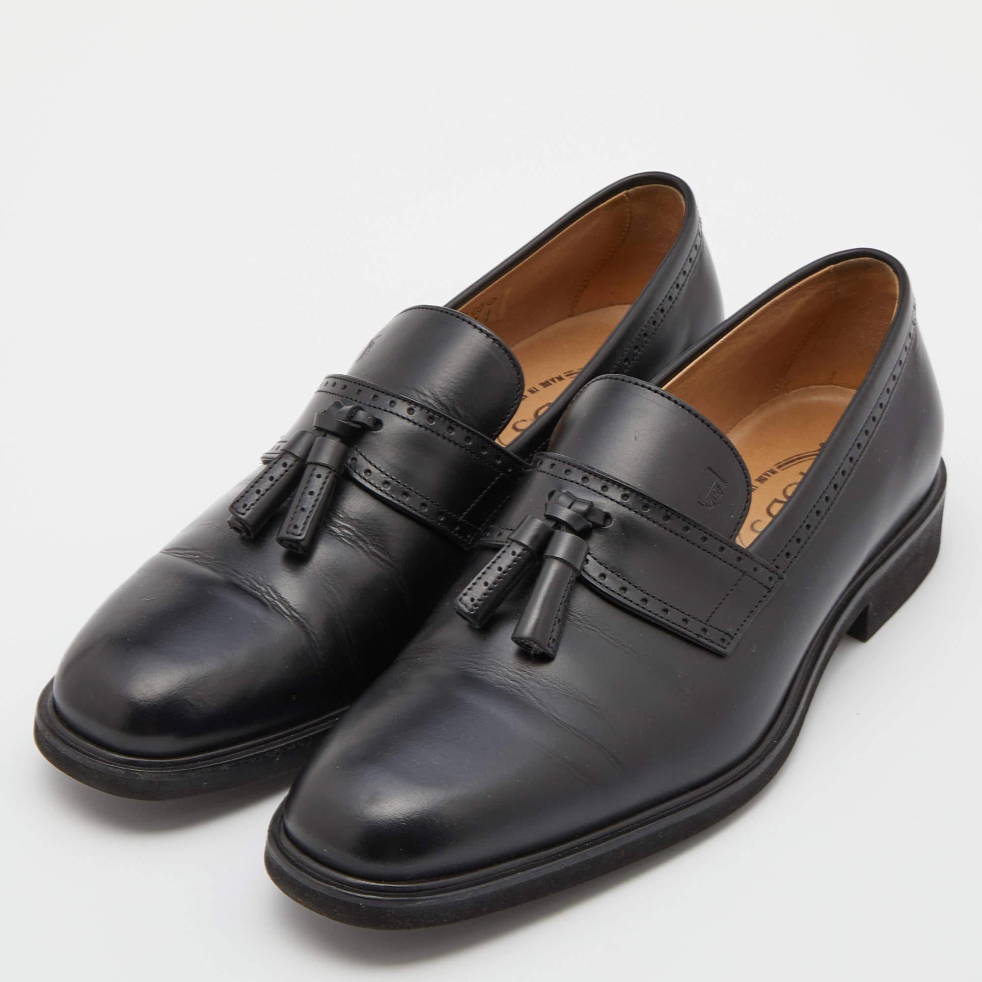 Men's Tod's Black Leather Tassel Loafers Size 39.5 For Sale