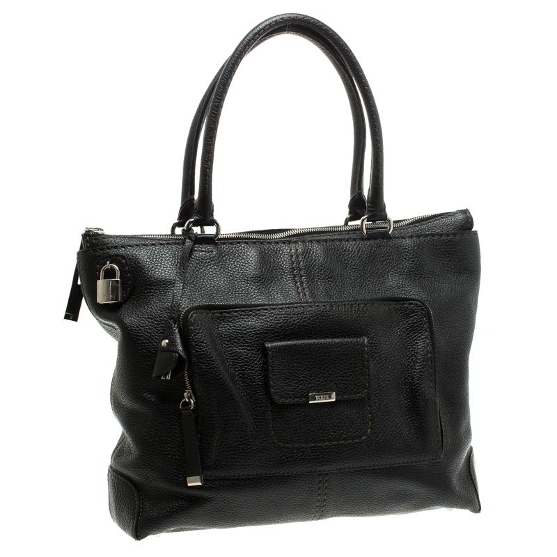 Women's Tod's Black Leather Tote