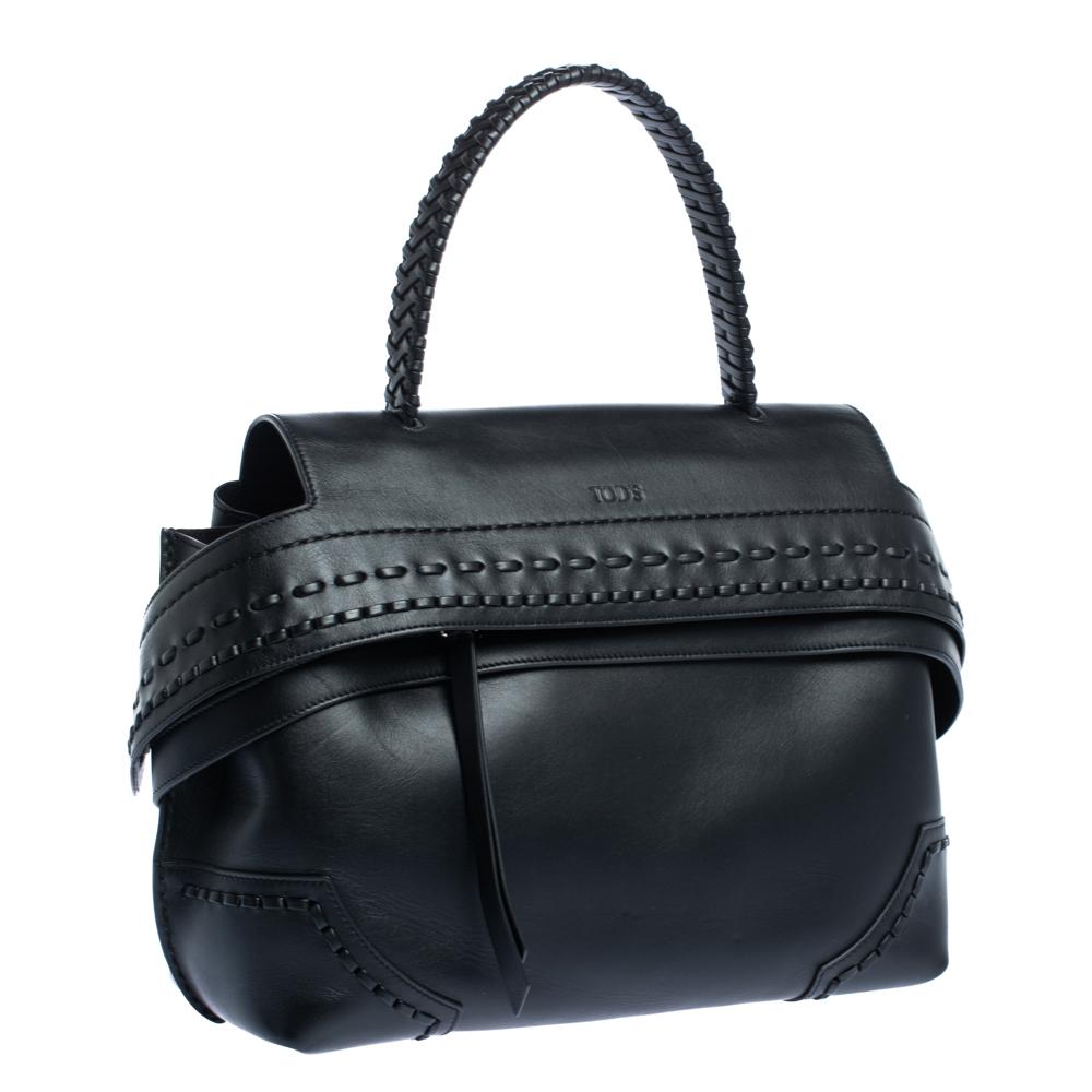 Tod's Black Leather Wave Top Handle Bag In Good Condition In Dubai, Al Qouz 2