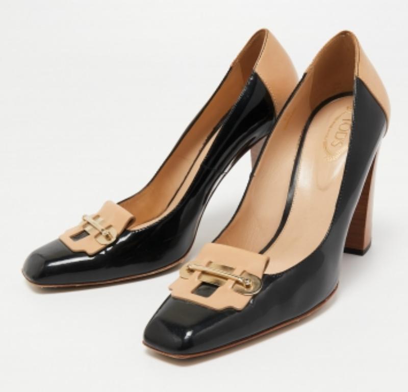 Décolleté con tacco quadrato in vernice e pelle nera di Tod's taglia 40 in vendita 4