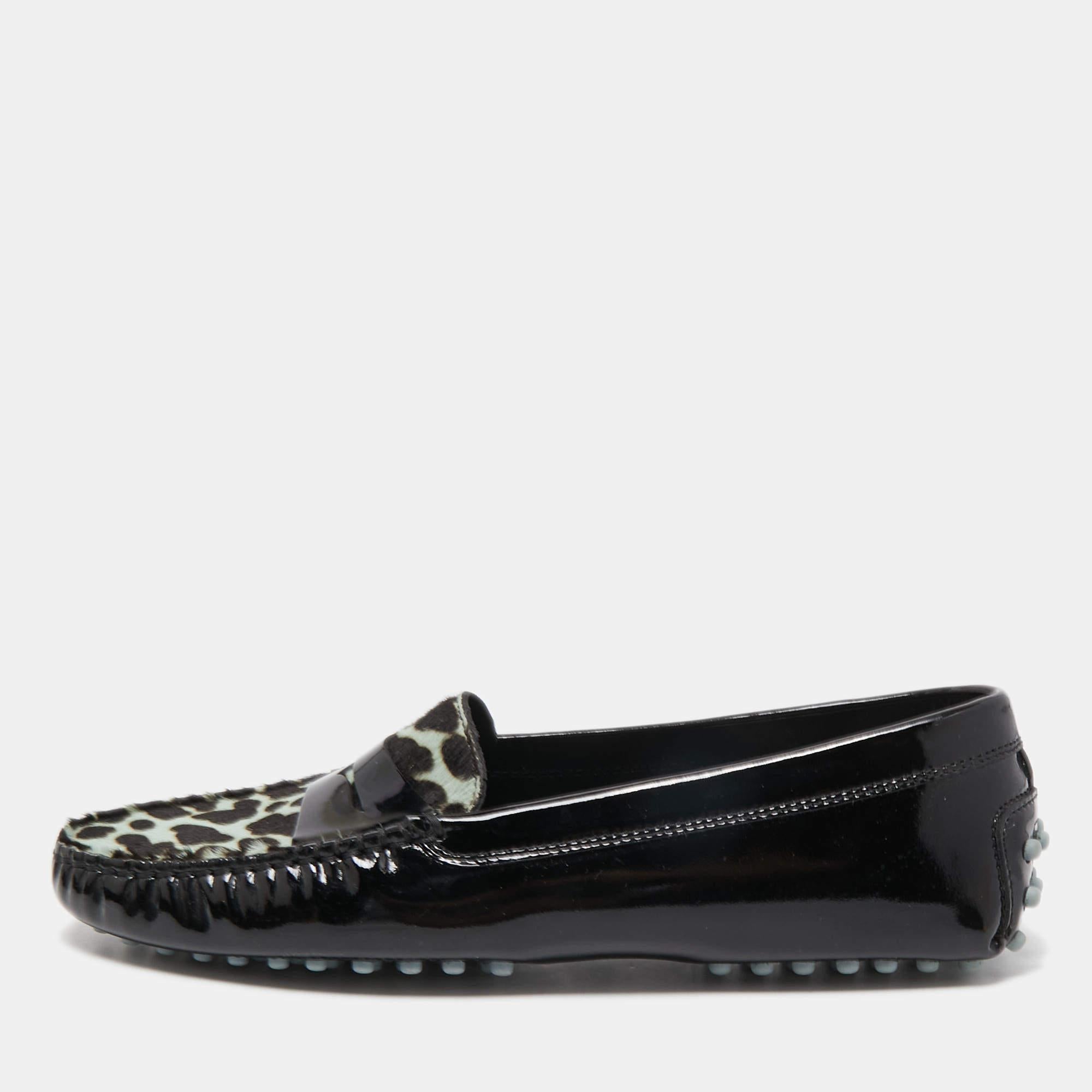 Tod's Black Patent Leather And Calf Hair Gommino Penny Loafers Size 39 For Sale 4