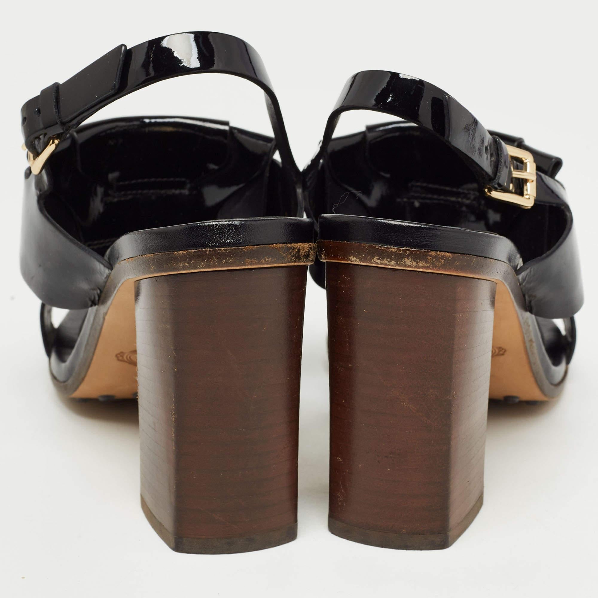 Tod's Black Patent Leather Buckle Slingback Sandals Size 37 For Sale 1