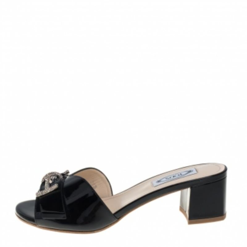 Tod's Black Patent Leather Double T Embellished Slide Sandals Size 36.5 For Sale