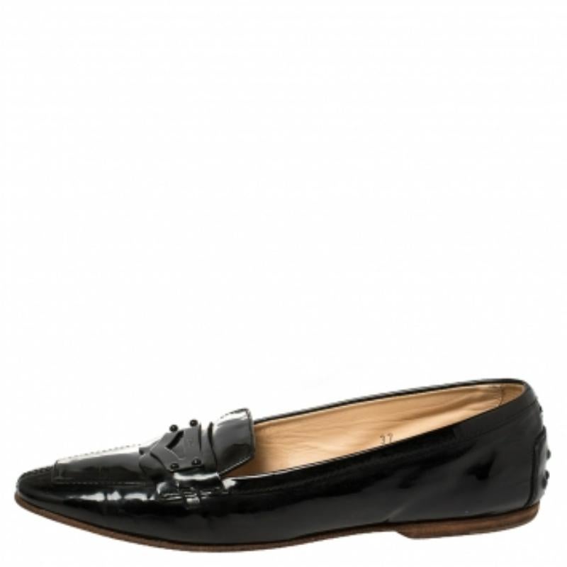 Tod's Black Patent Leather Penny Loafers Size 37 For Sale