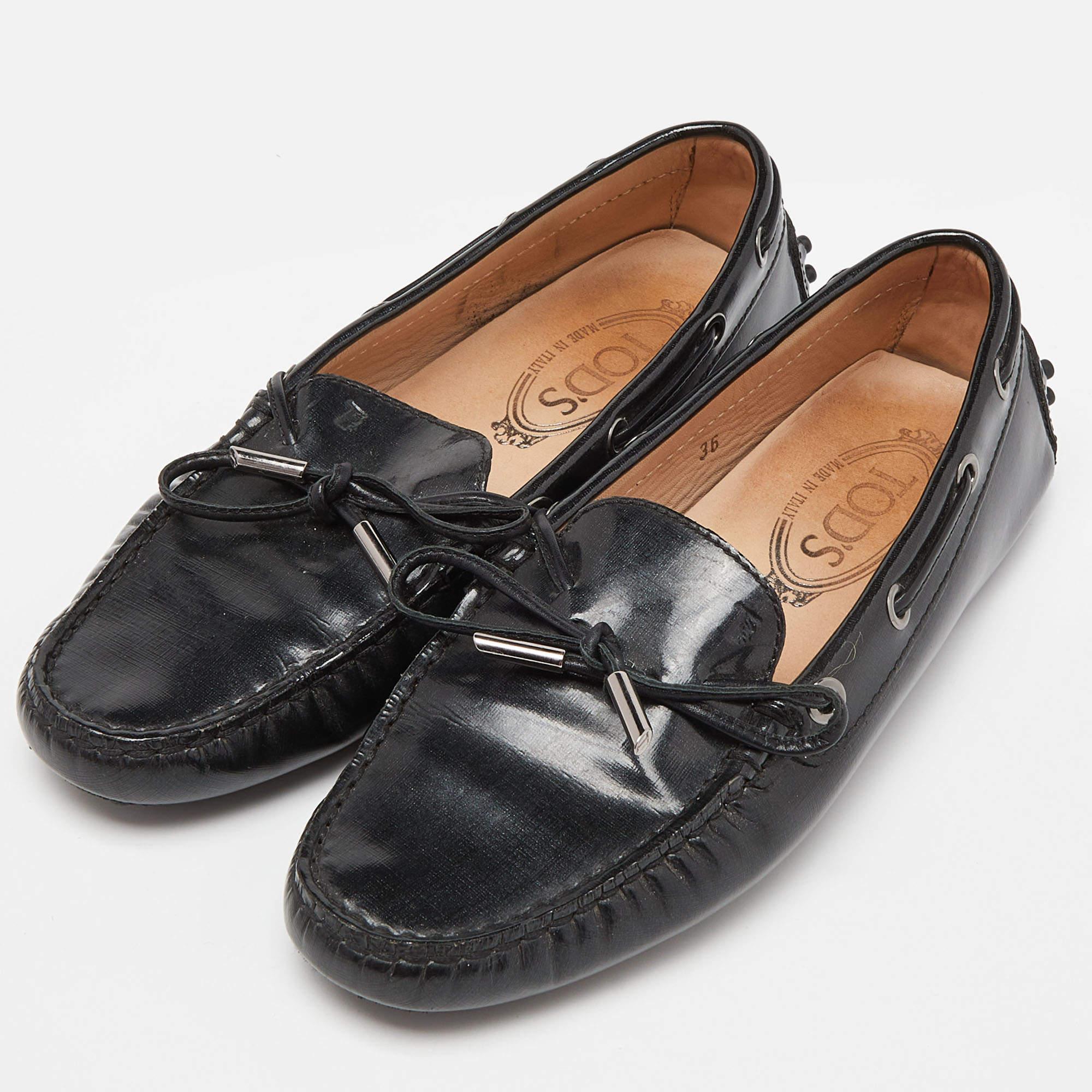 Practical, fashionable, and durableâ€”these designer loafers are carefully built to be fine companions to your everyday style. They come made using the best materials to be a prized buy.