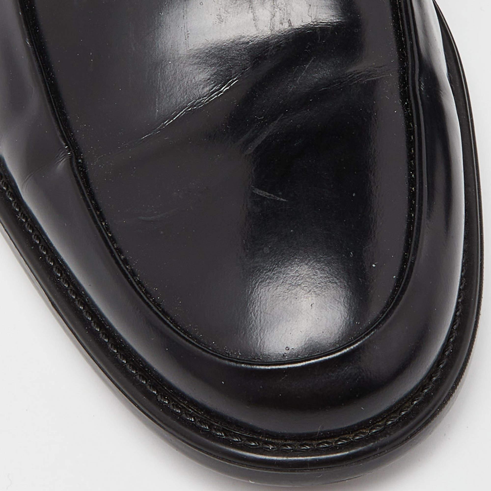 Tod's Black Patent Leather Slip on Loafers Size 39.5 For Sale 3
