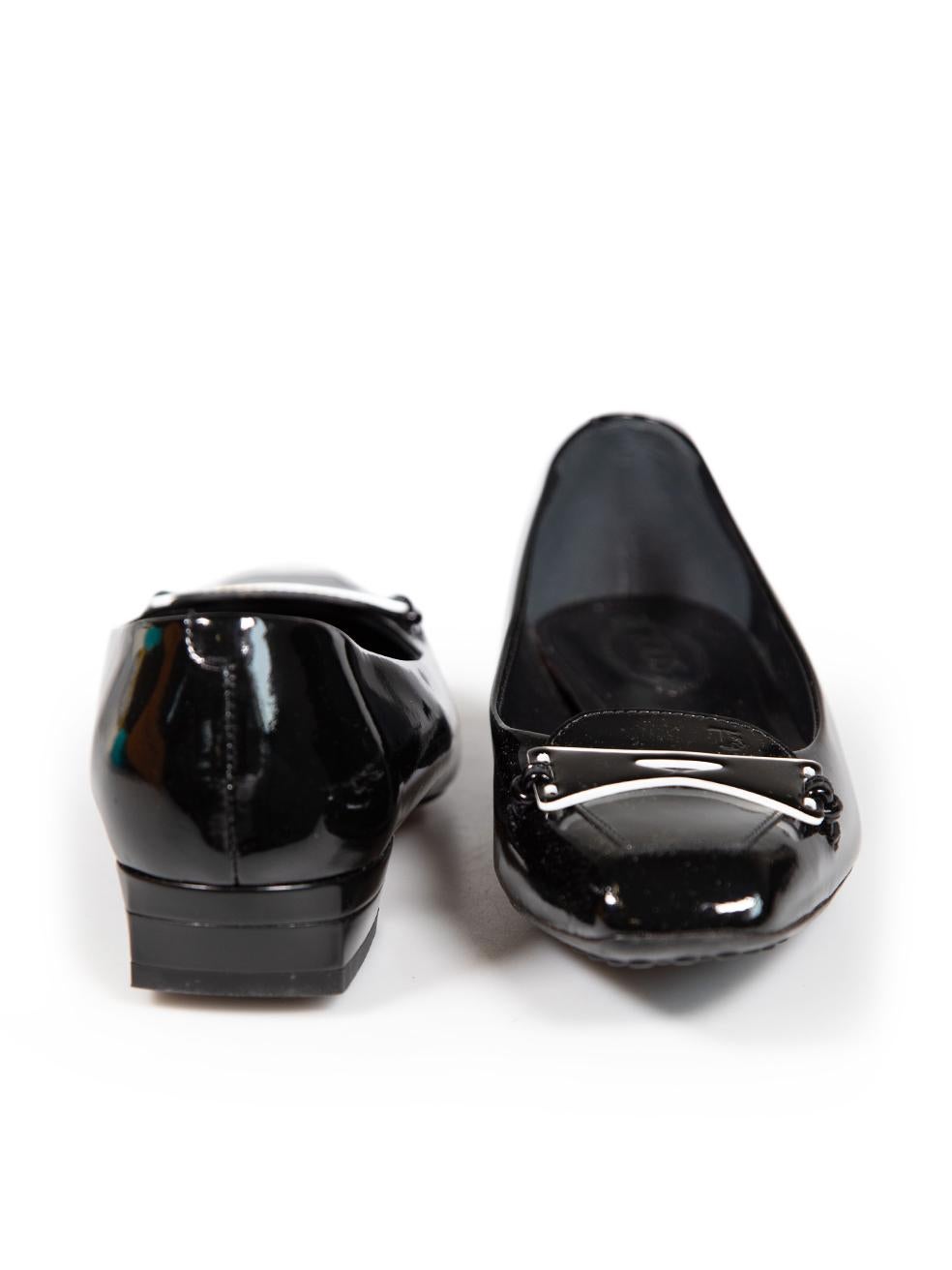 Tod's Black Patent Leather Square Toe Flats Size IT 34.5 In Excellent Condition For Sale In London, GB